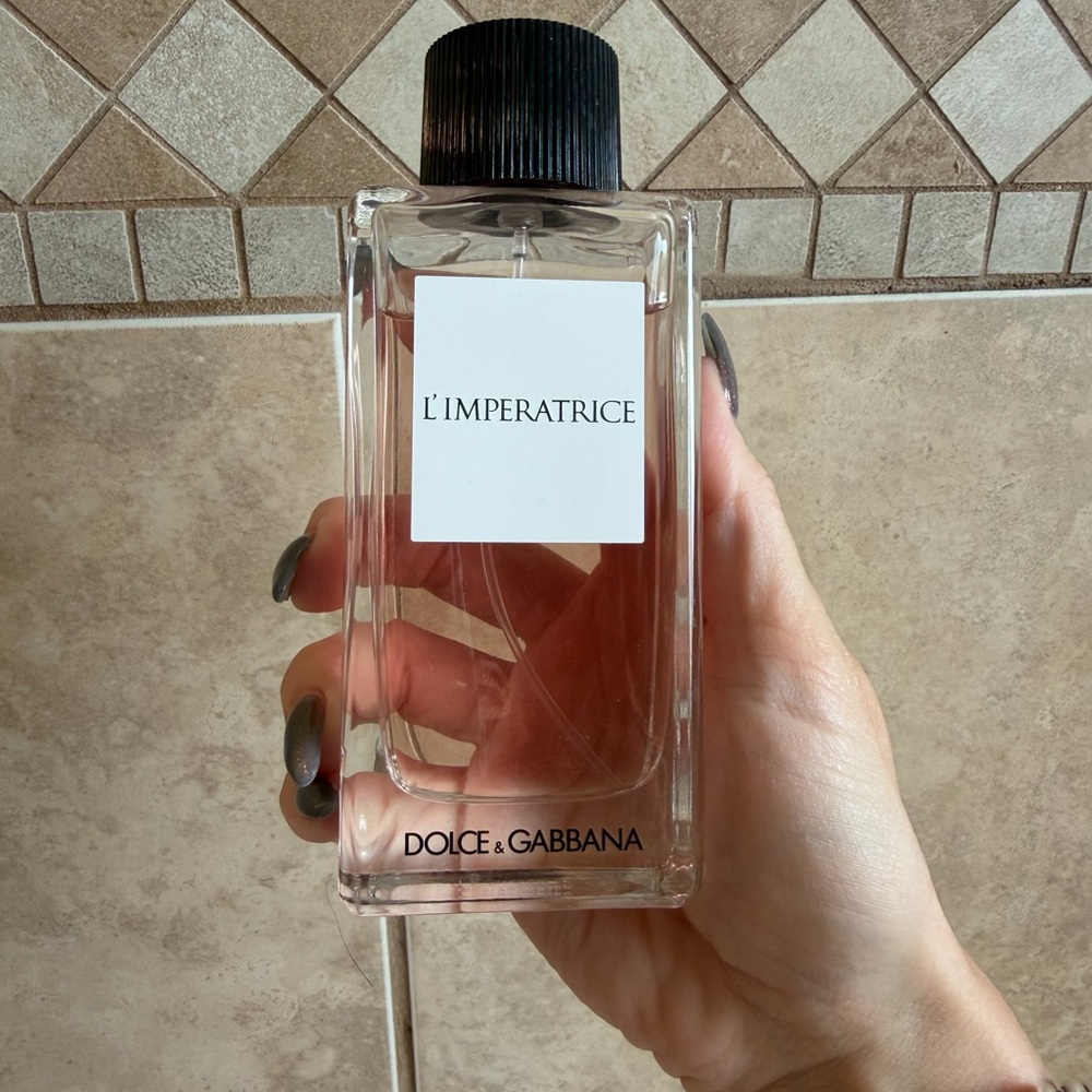 Dolce & Gabbana L'Imperatrice Fragrance with Black Cap
